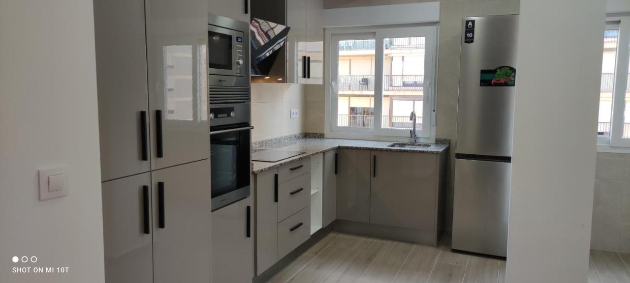 Beachfront Cozy Apartament Arenales Del Sol, Alicante Exterior photo